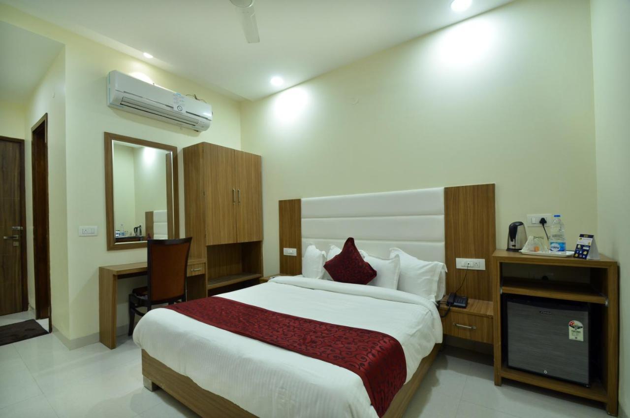 Capital O 8510 Welcome Inn Amritsar Zewnętrze zdjęcie